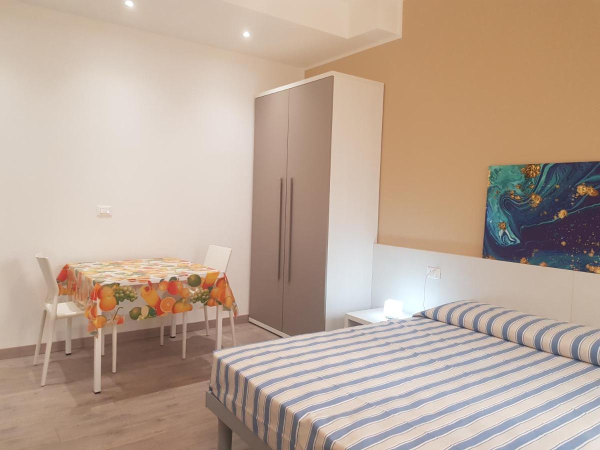 Cristina Sweet Home Savona Exterior photo